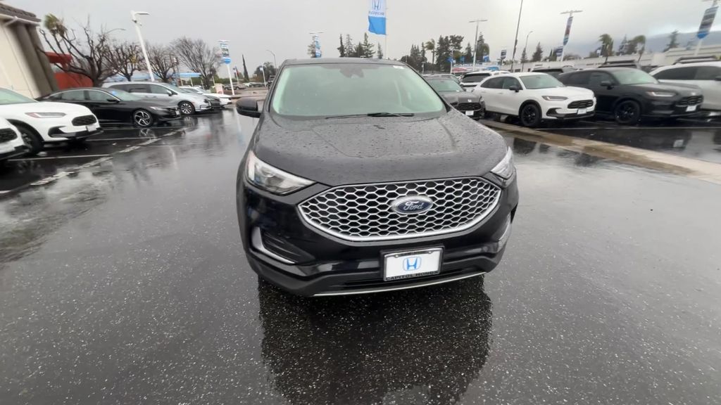 Thumbnail: 2024 Ford Edge - 3