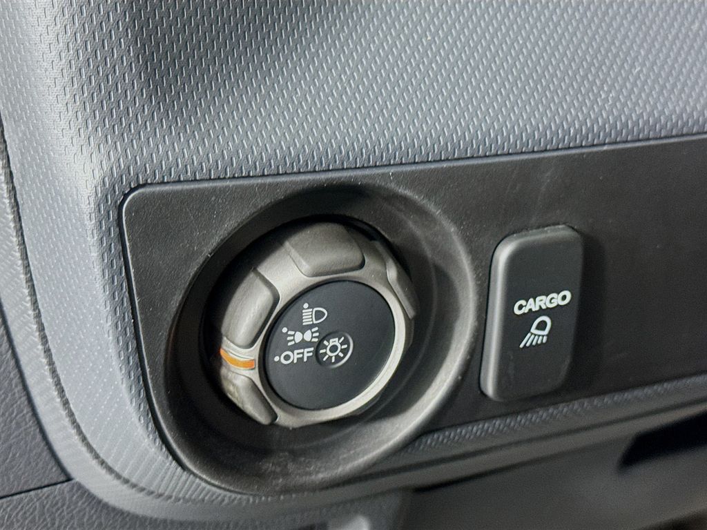 Used Car 2013 Honda Ridgeline  Rtl For Sale Under $15,000 In Austin, Texas