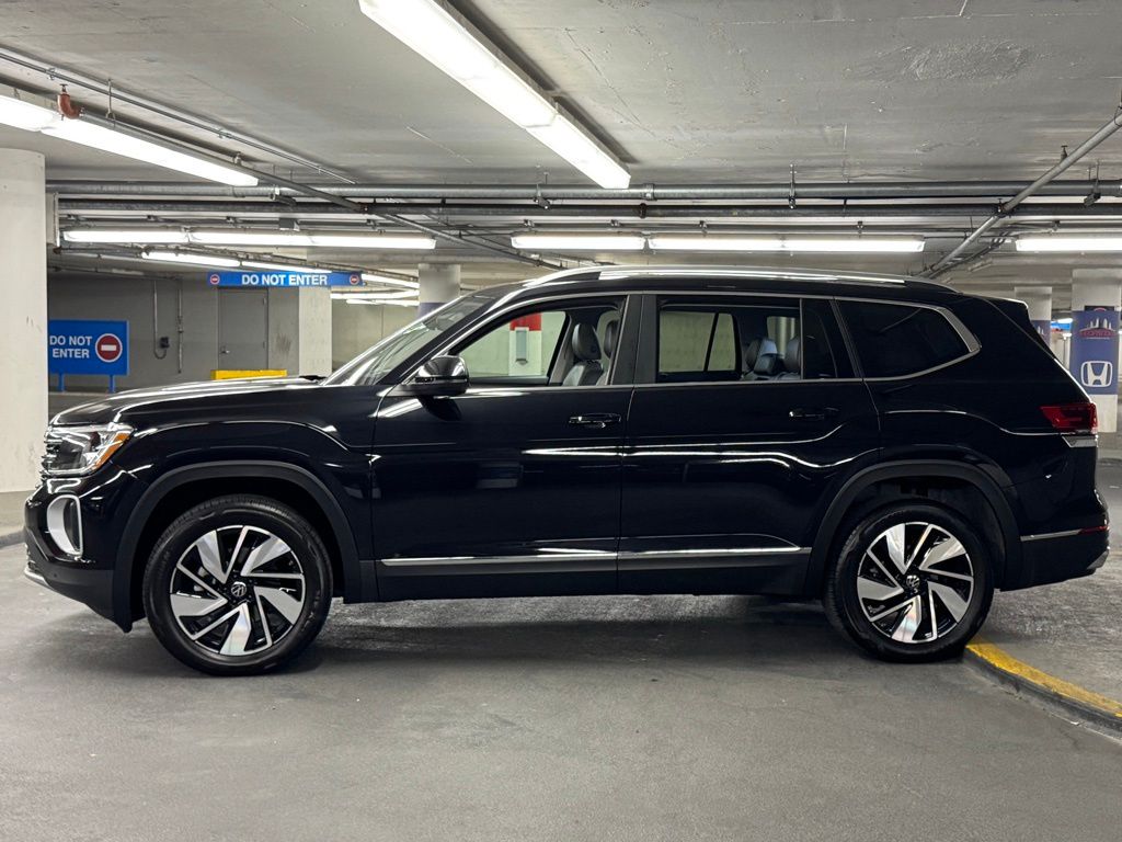 2024 Volkswagen Atlas 2.0T SEL 33