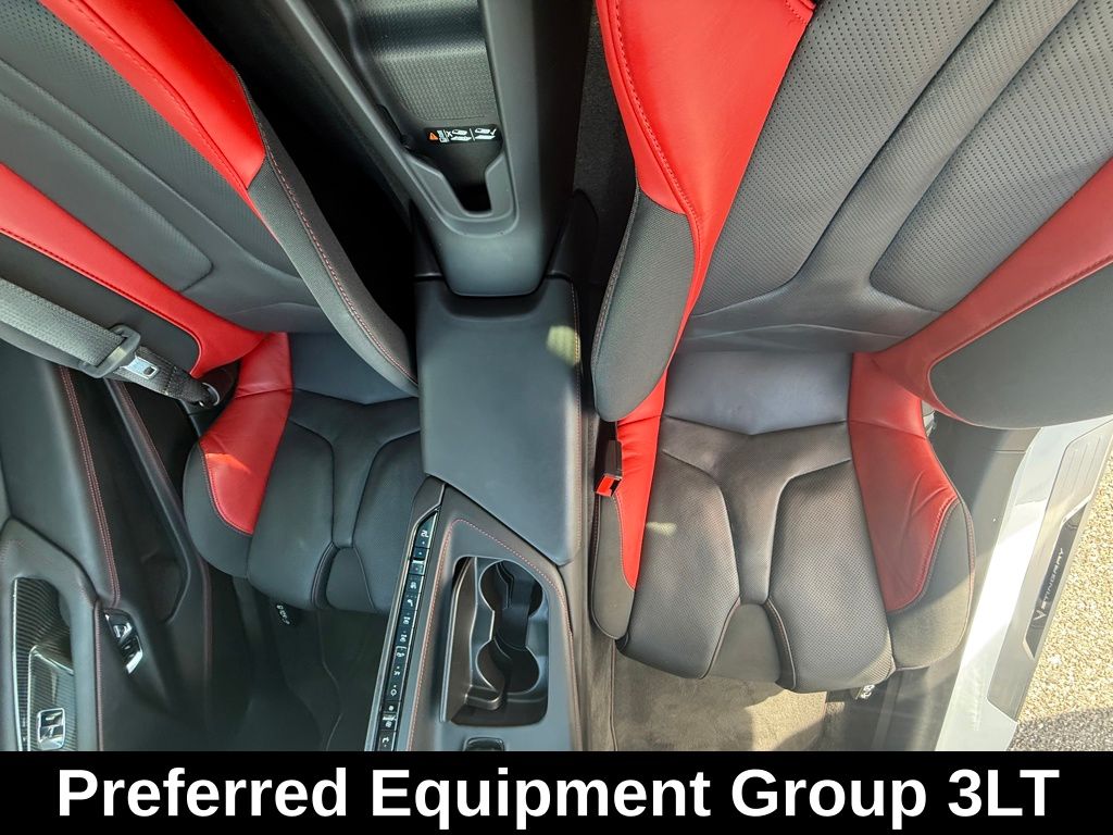 Used 2020 Gray Chevrolet Stingray image 11