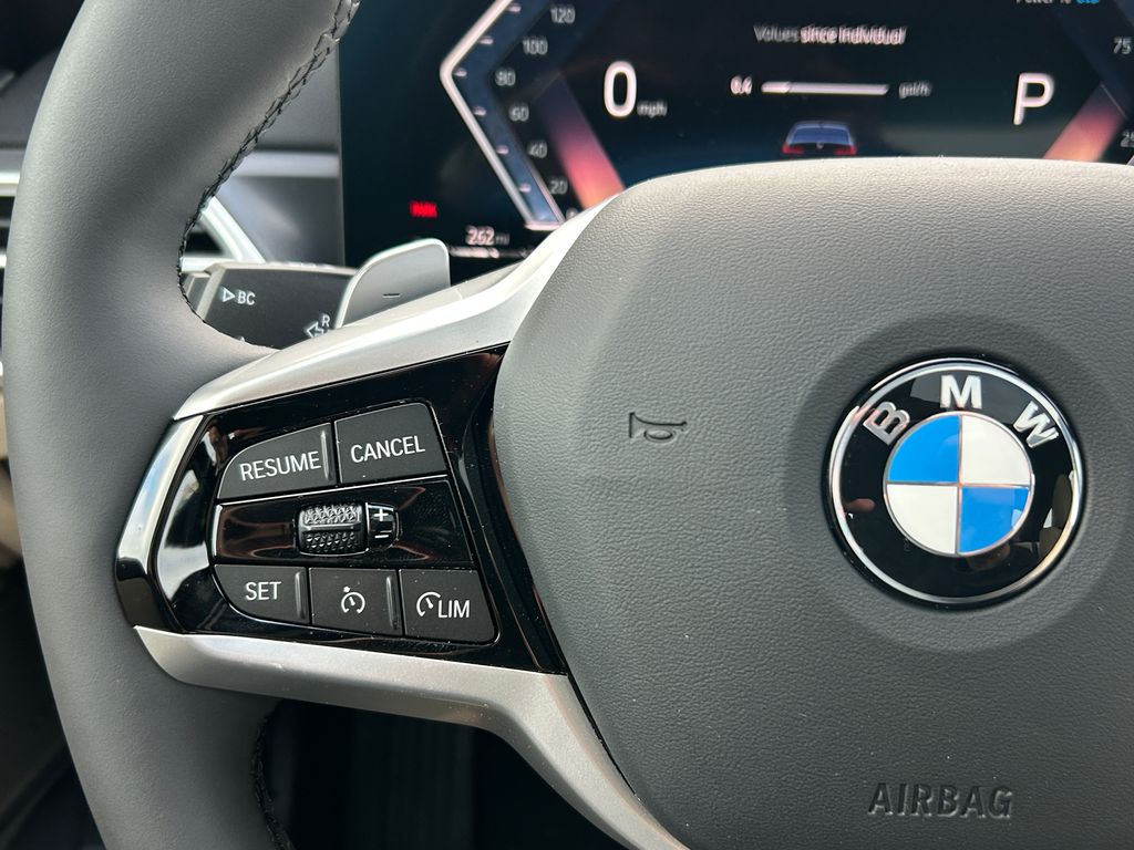 Thumbnail: 2026 BMW 3 Series - 19