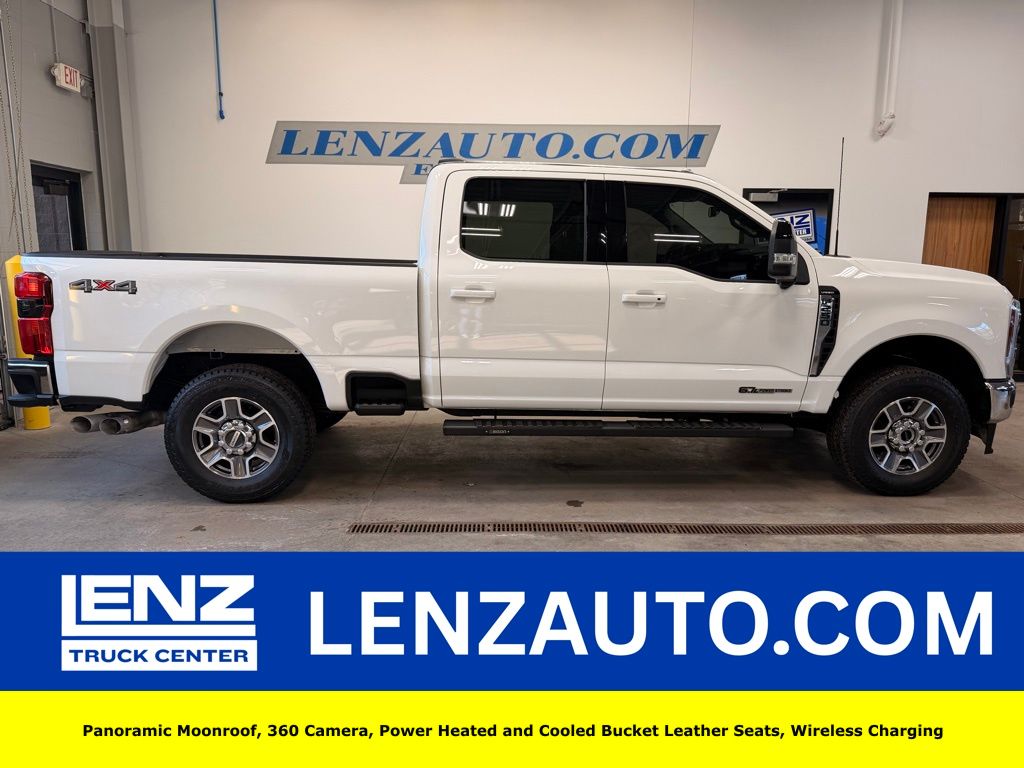 2025 Ford F-250 Super Duty Lariat Crew Cab 4WD
