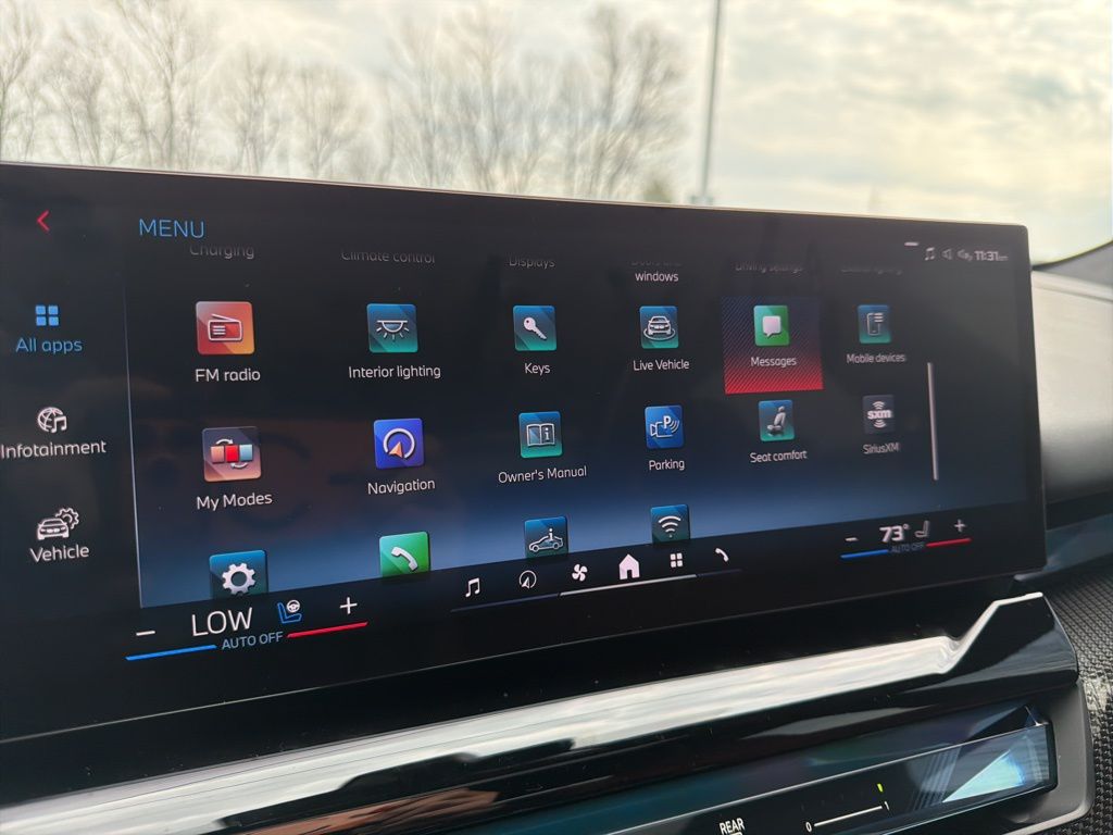 Thumbnail: 2024 BMW i5 - 32