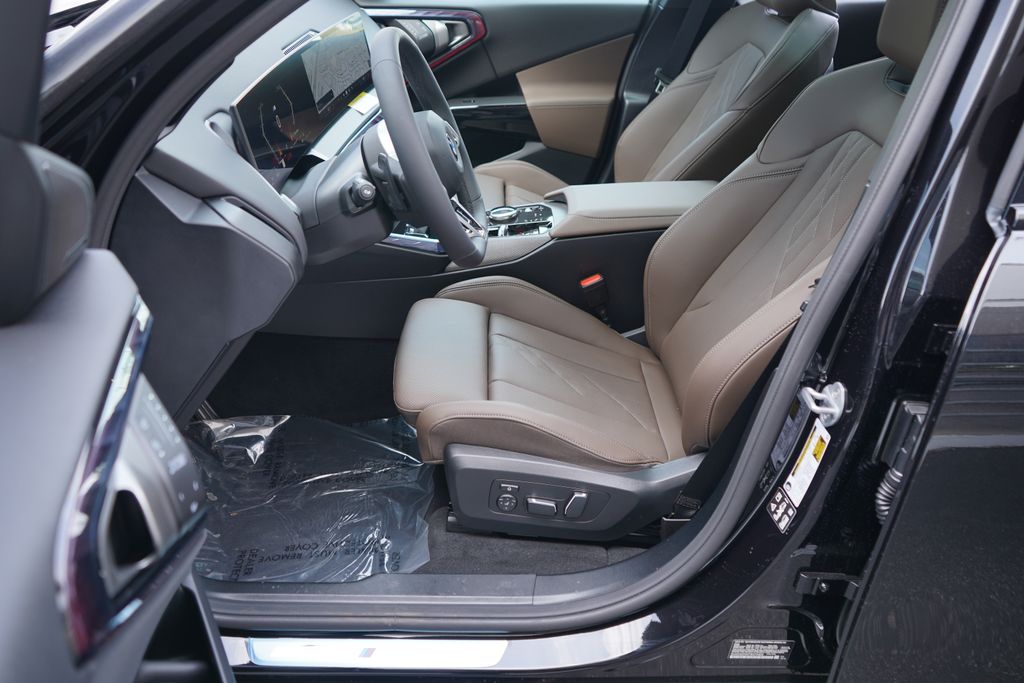 Thumbnail: 2026 BMW X3 - 9