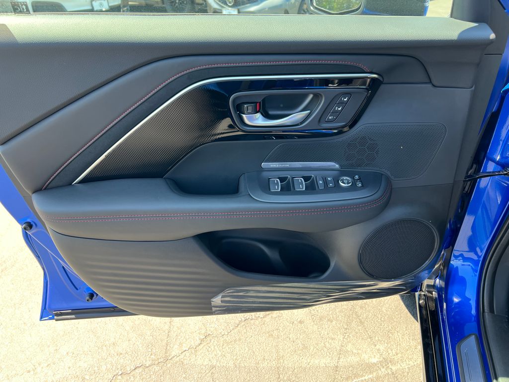 Thumbnail: 2025 Acura ADX - 11