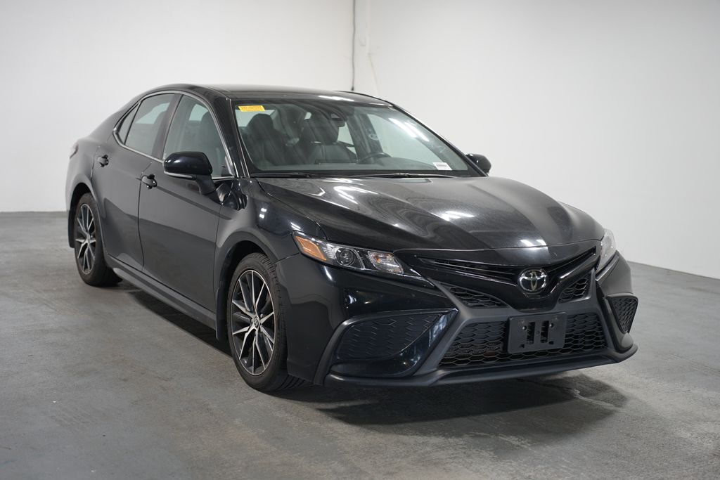 Thumbnail: 2023 Toyota Camry - 3