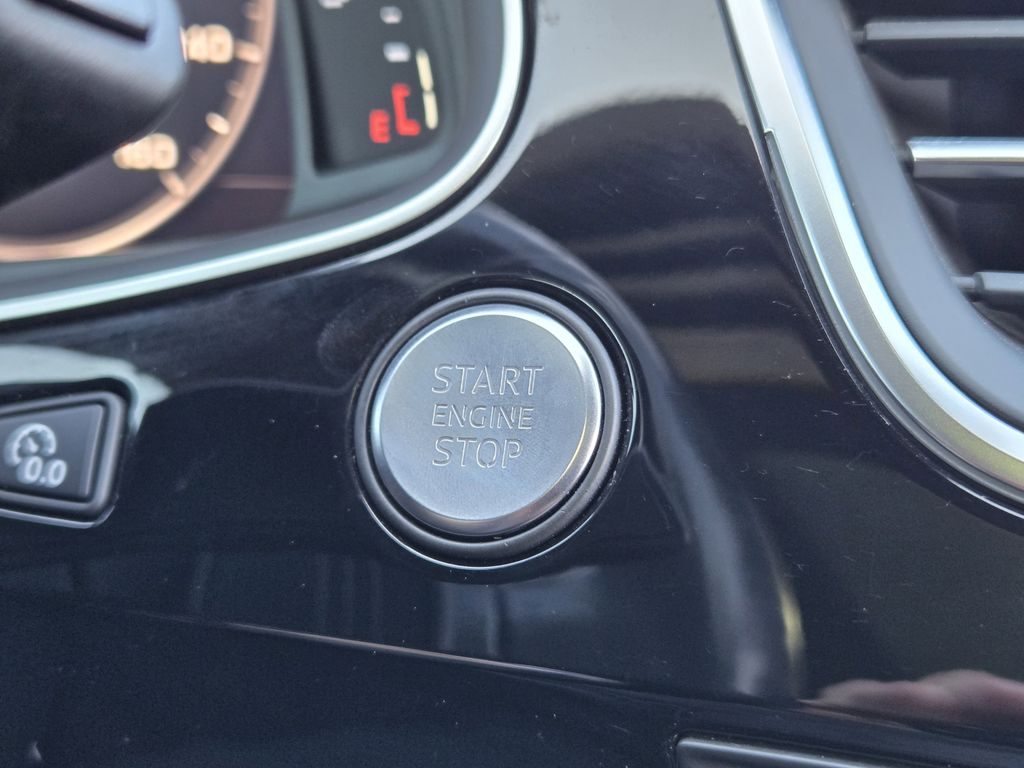 used 2018 Audi Q7 car, priced at $19,492