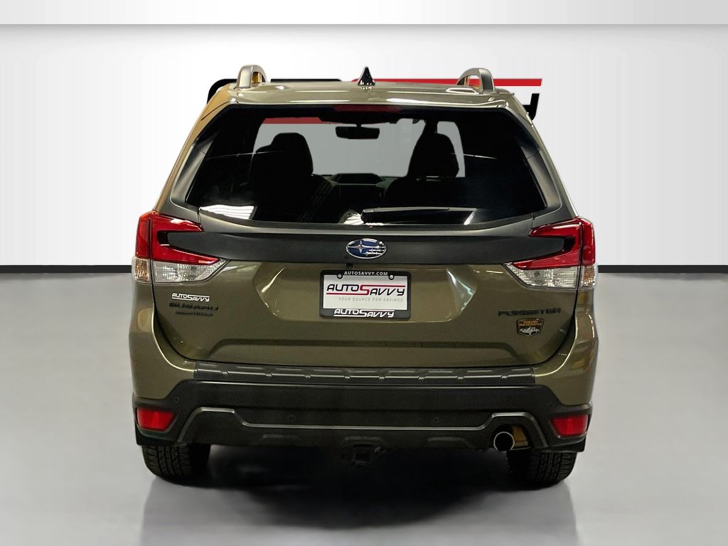 Used 2025 Autumn Green Metallic Subaru Wilderness image 6