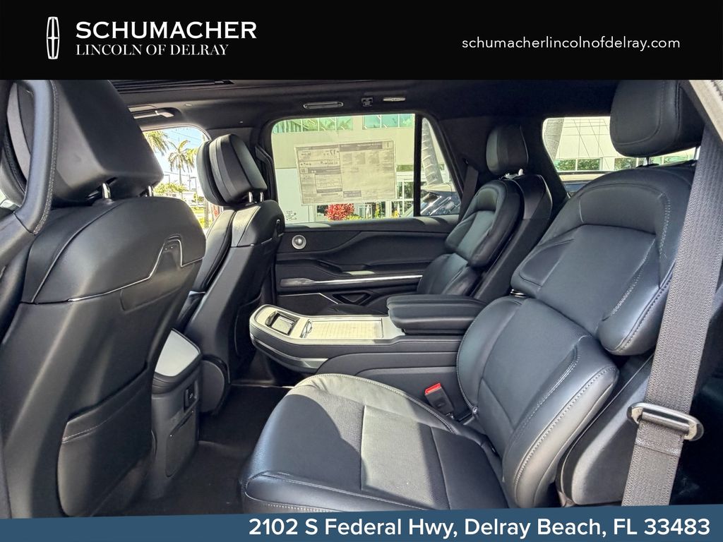 new 2026 Lincoln Navigator car, priced at $103,164