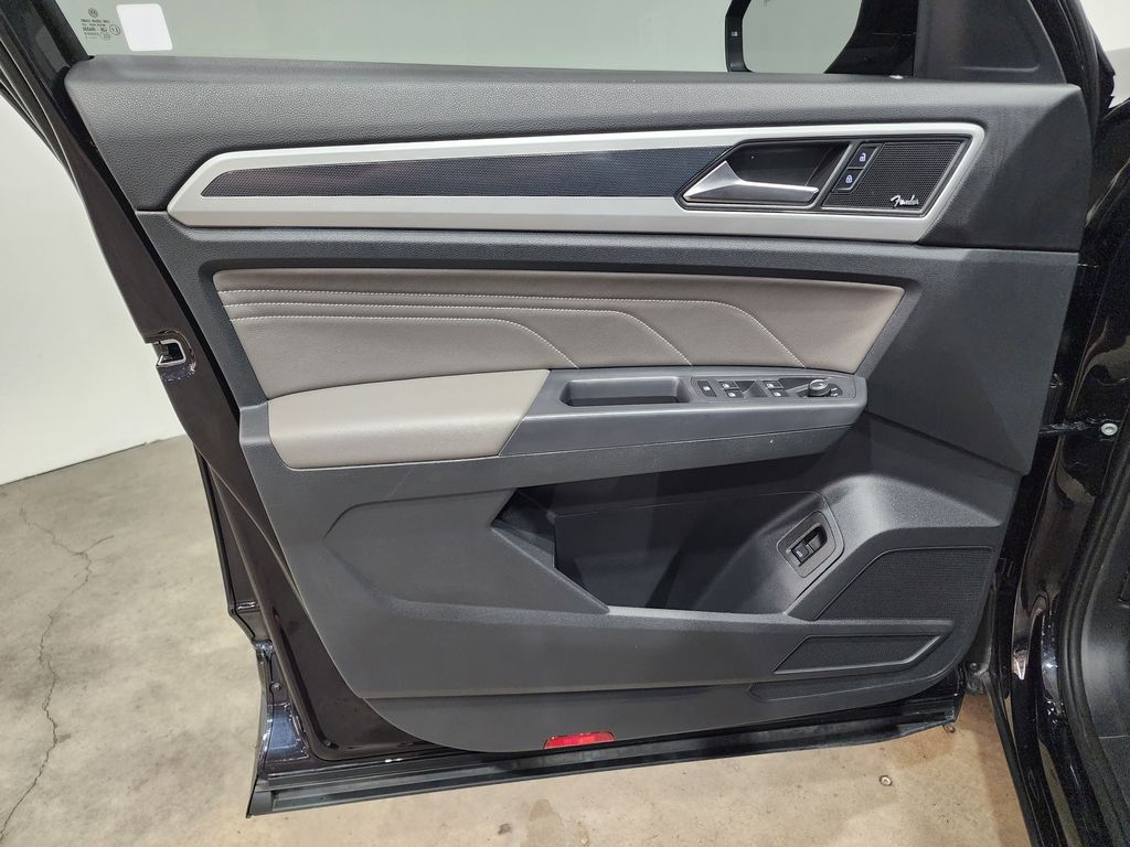 2021 Volkswagen Atlas Cross Sport 3.6L V6 SEL Premium R-Line