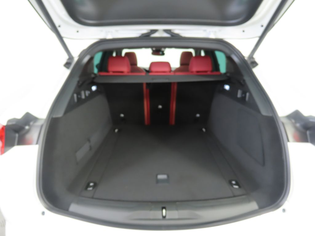 Thumbnail: 2025 Maserati Grecale - 29