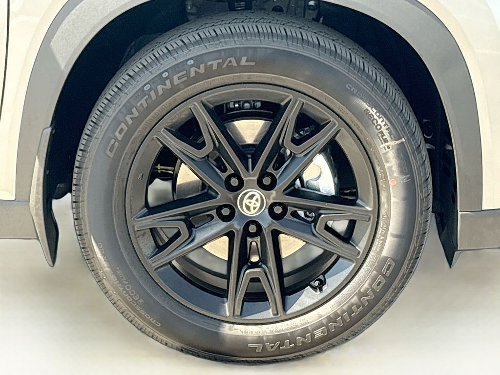 Thumbnail: 2026 Toyota Grand Highlander - 31