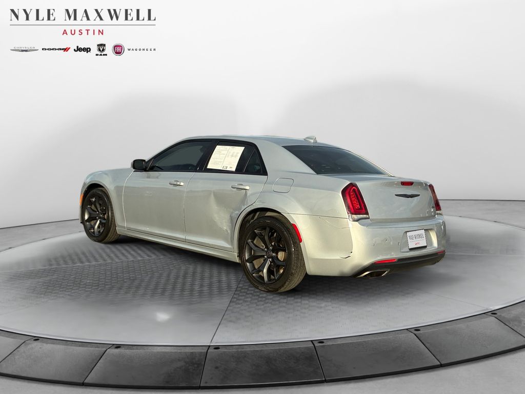 Used Car 2021 Chrysler 300  Touring For Sale Under $20,000 In Austin, Texas