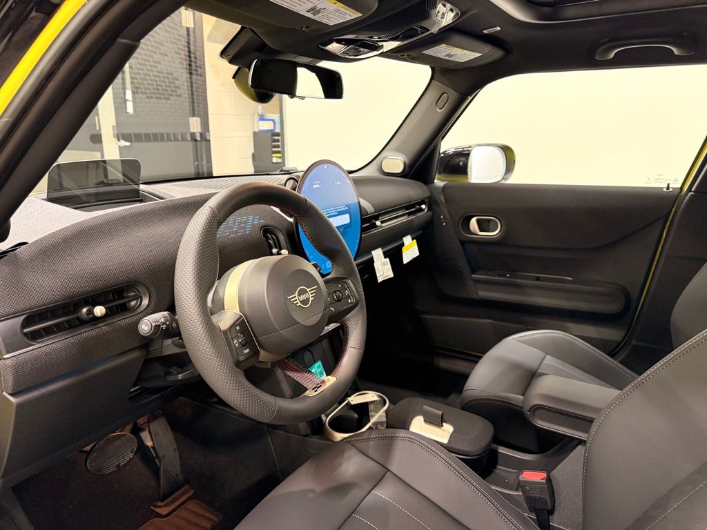 Thumbnail: 2026 MINI Cooper - 11