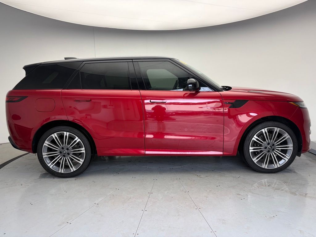 Thumbnail: 2024 Land Rover Range Rover Sport - 24