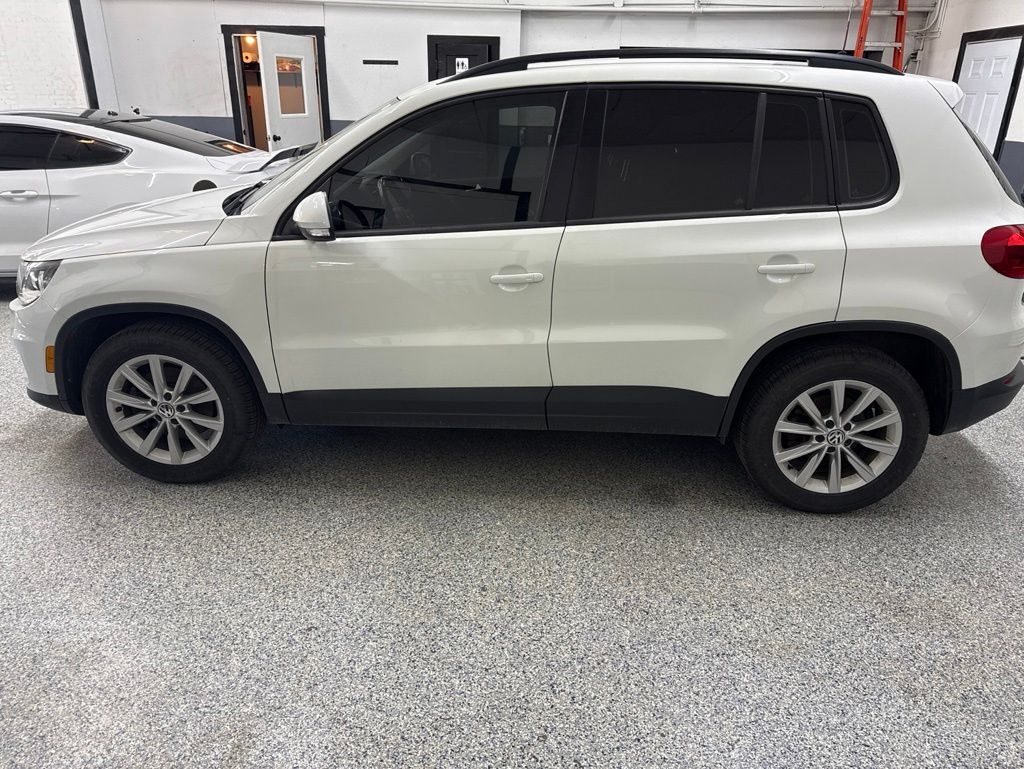 2018 Volkswagen Tiguan Limited 4Motion
