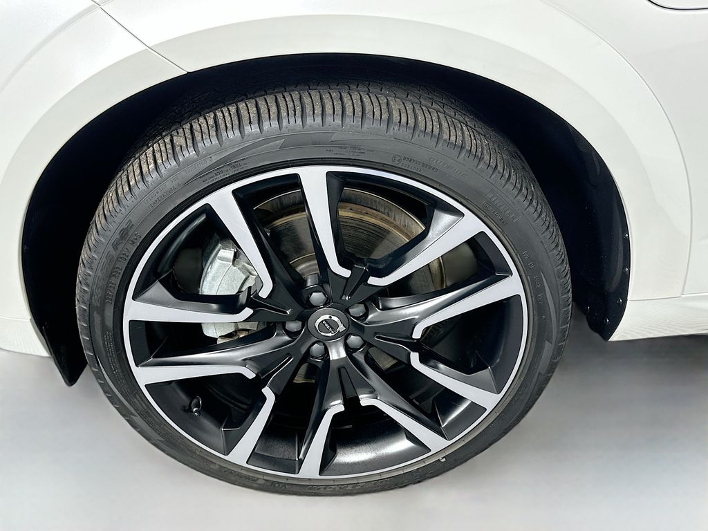 Thumbnail: 2024 Volvo XC60 - 32