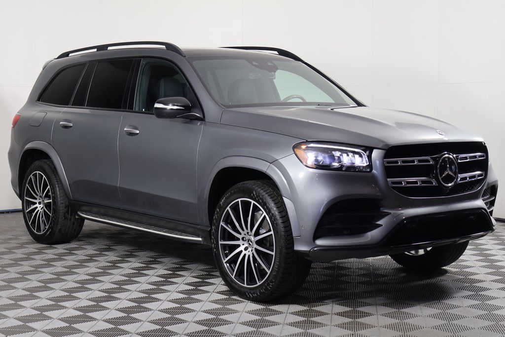 Thumbnail: 2022 Mercedes-Benz GLS - 3