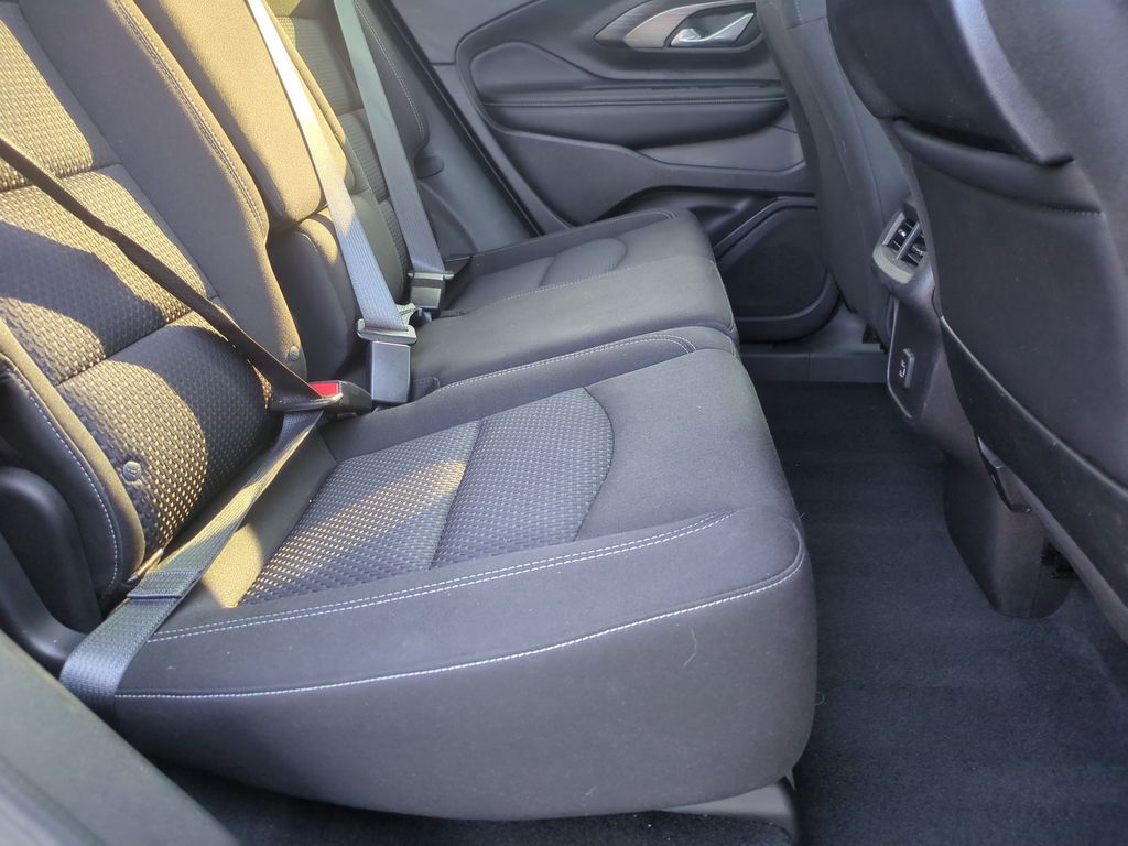 2024 GMC Terrain FWD SLE