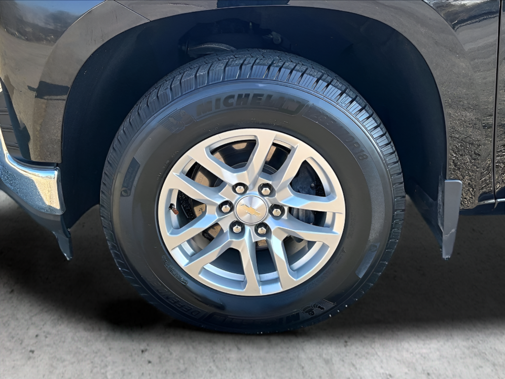 Used 2021 Chevrolet Silverado 1500 LT 4D Crew Cab