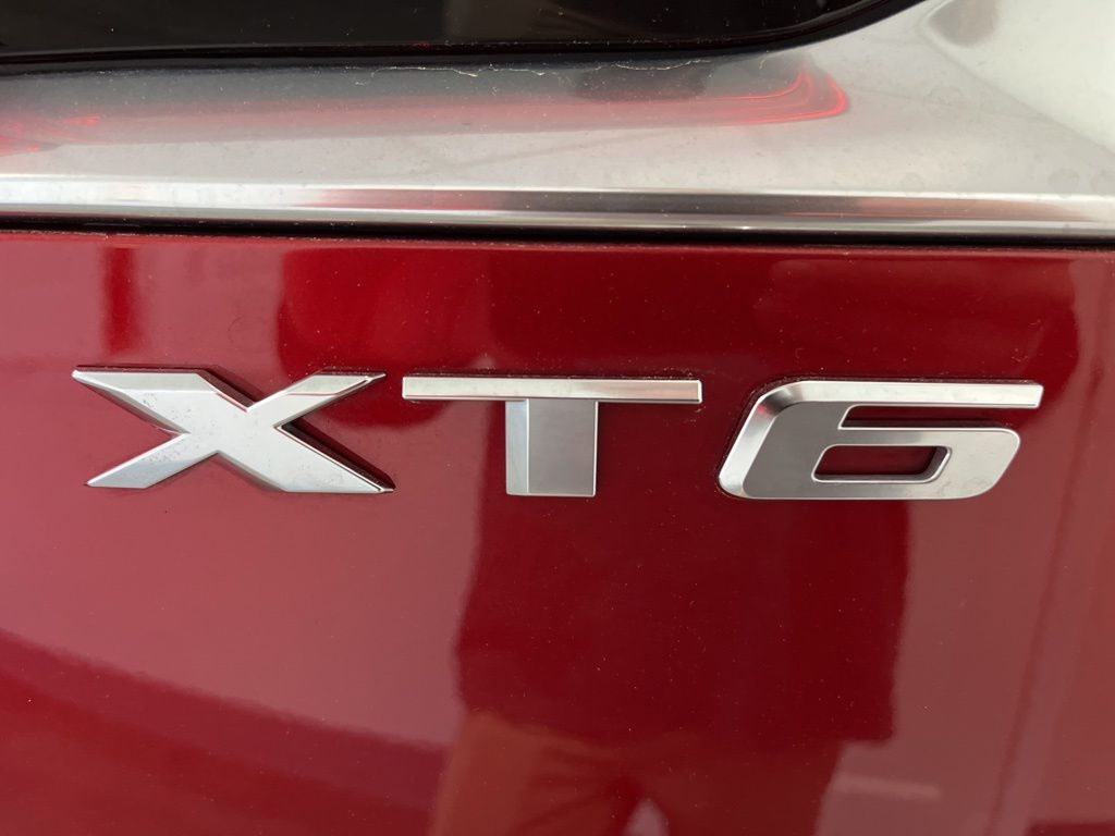 used 2025 Cadillac XT6 car, priced at $52,995