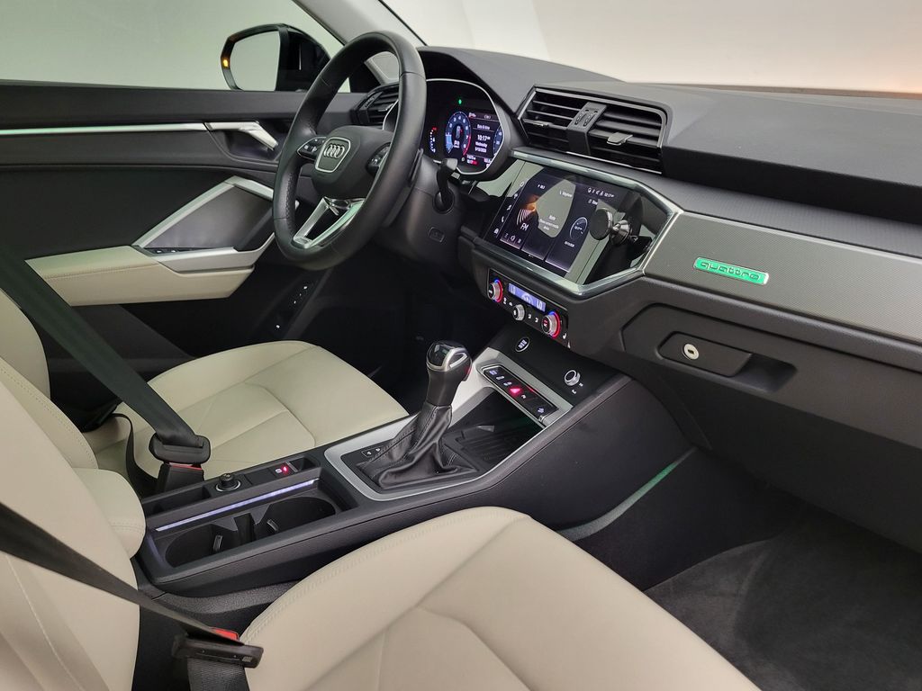 Thumbnail: 2024 Audi Q3 - 15
