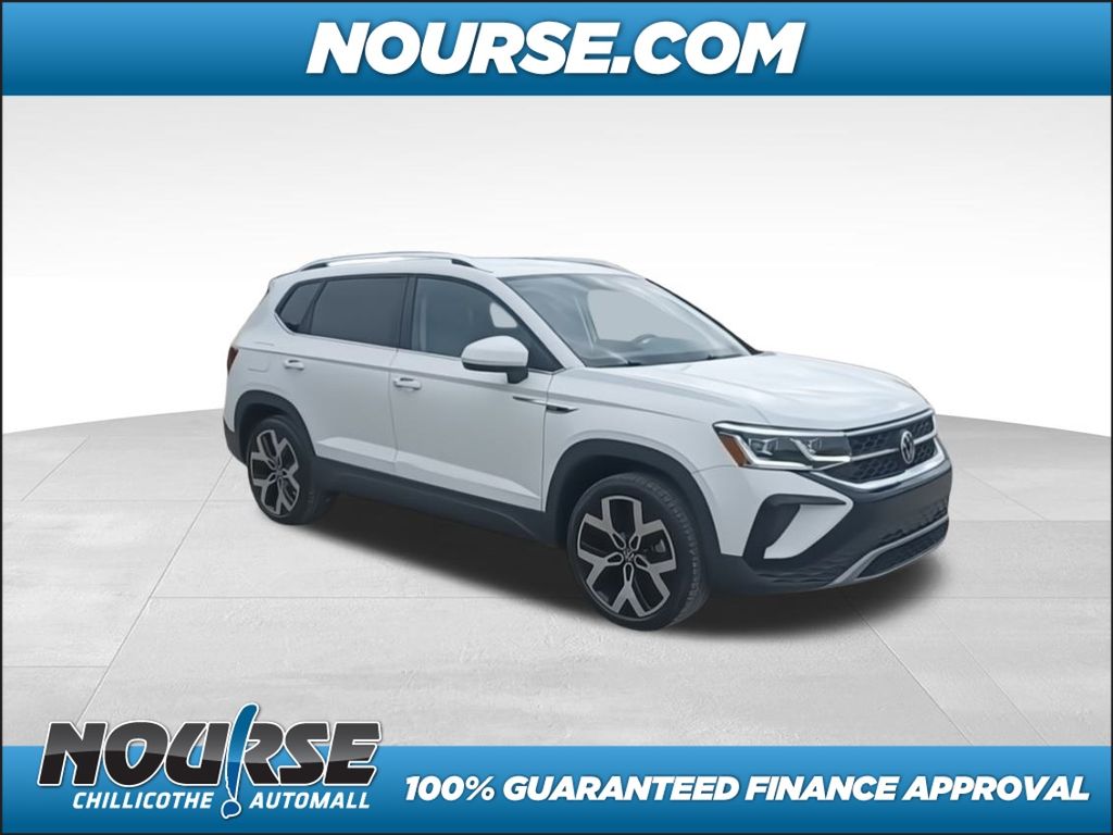 2022 Volkswagen Taos 1.5T SEL photo