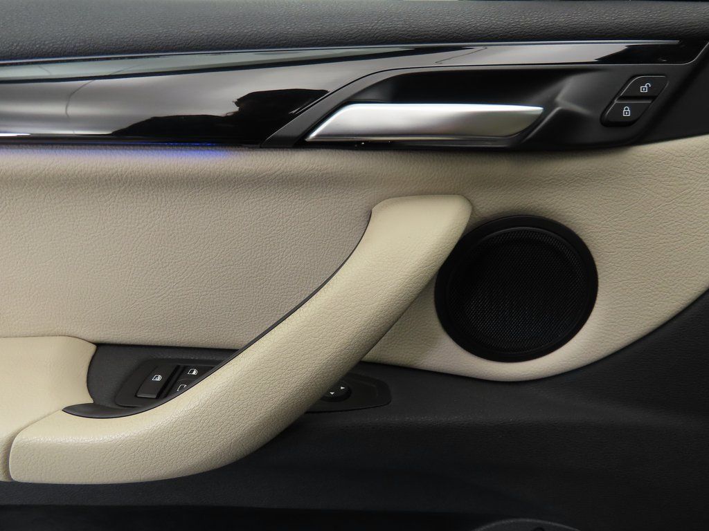 Thumbnail: 2021 BMW X1 - 22