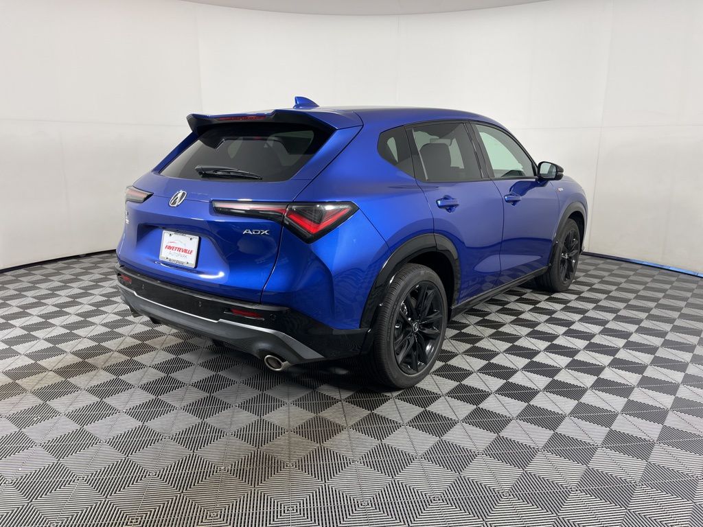 Thumbnail: 2025 Acura ADX - 5