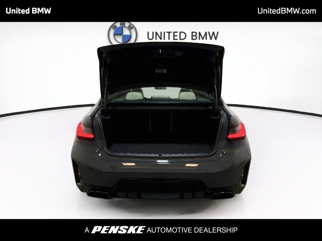 Thumbnail: 2026 BMW 3 Series - 14