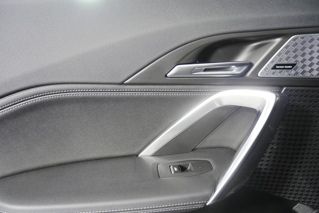 Thumbnail: 2023 BMW X1 - 13