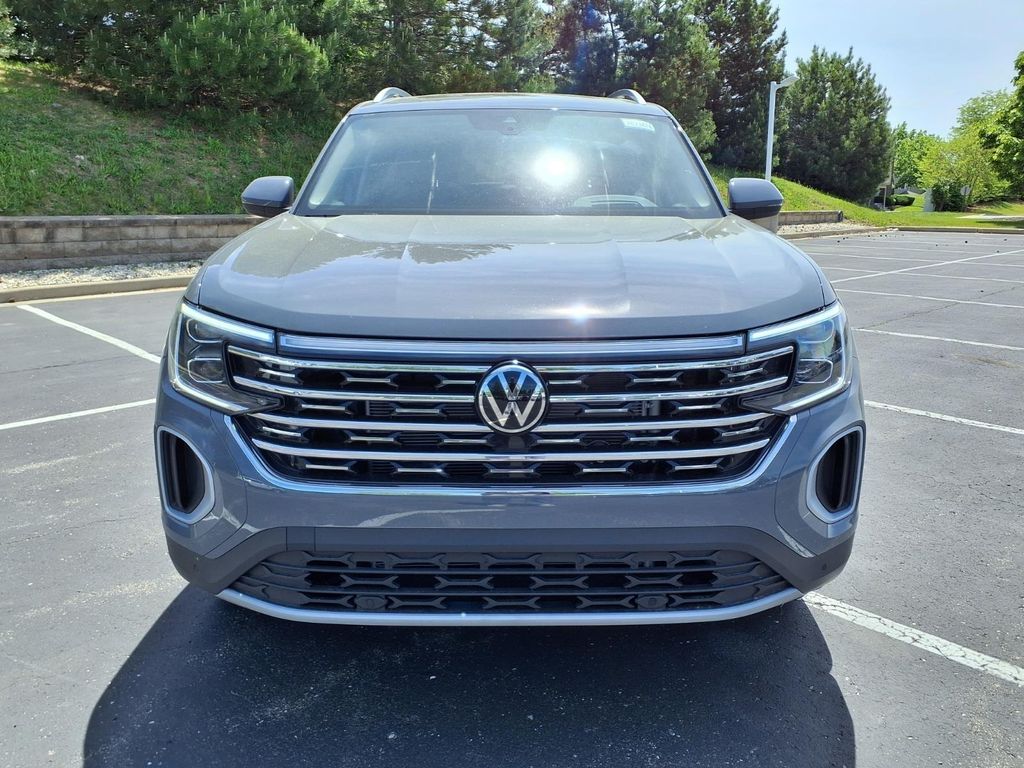 New 2026 Pure Gray Volkswagen 2.0T SEL image 6