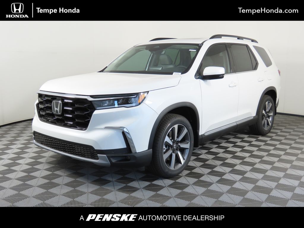 2025 Honda Pilot Touring -
                Tempe, AZ