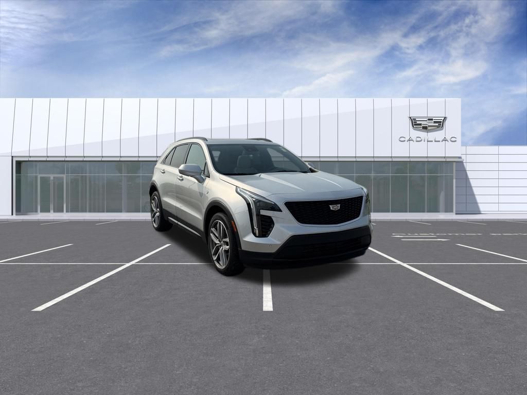 Radiant Silver Metallic 2019 Cadillac XT4 SUV / Crossover Front-Wheel Drive 9-Speed Automatic