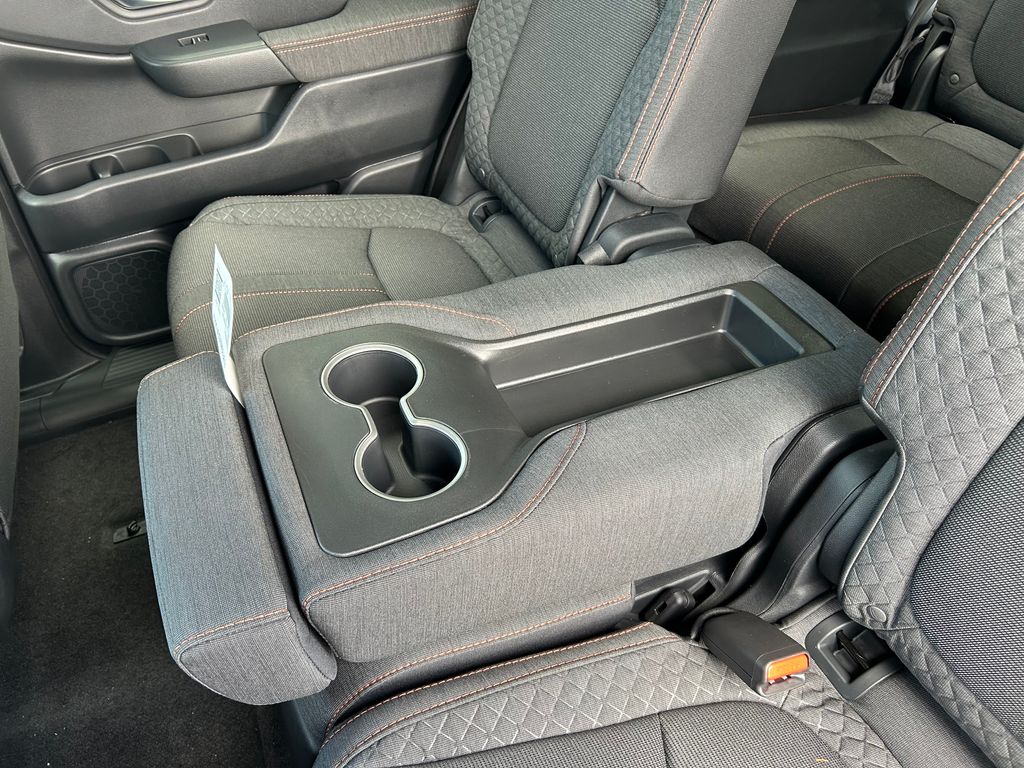 2025 Honda Pilot Sport 32