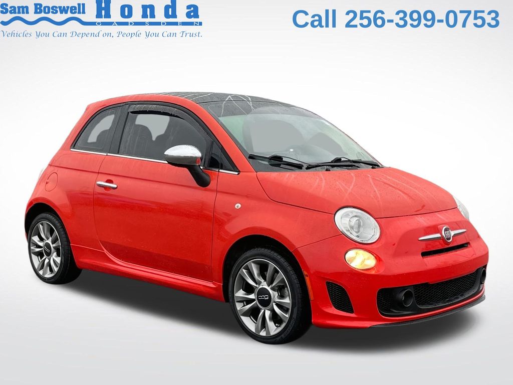 2018 FIAT 500 Lounge Hatchback FWD