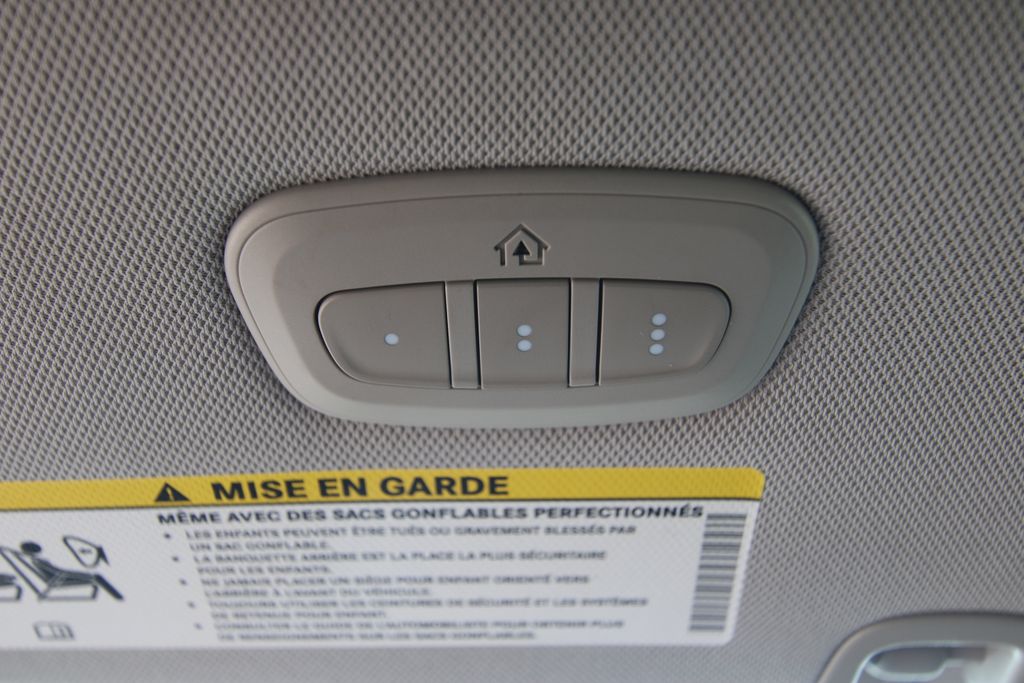 Used 2023 Chrysler Pacifica Hybrid Van