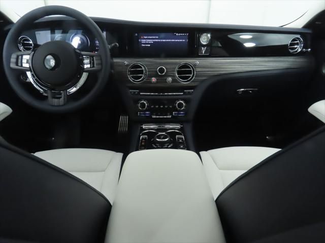 Thumbnail: 2026 Rolls-Royce Ghost - 13
