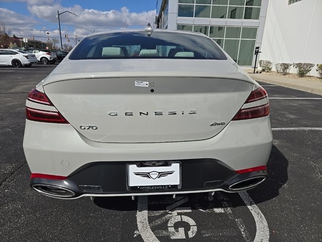2025 Genesis G70  7