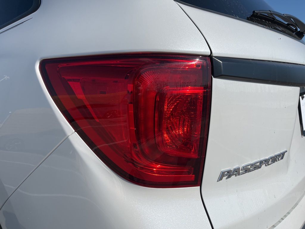 Thumbnail: 2022 Honda Passport - 6