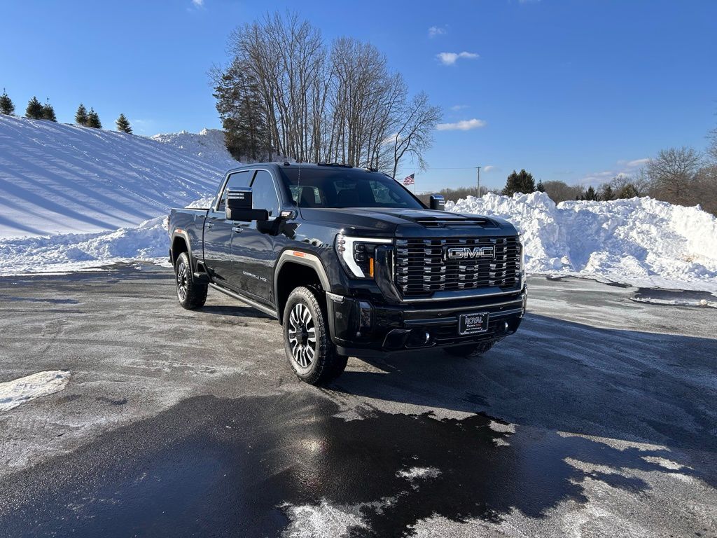 2024 GMC Sierra 2500HD Denali Ultimate Crew Cab 4WD