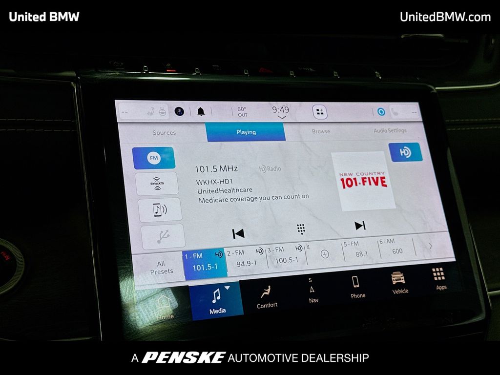 Thumbnail: 2021 Jeep Grand Cherokee L - 8