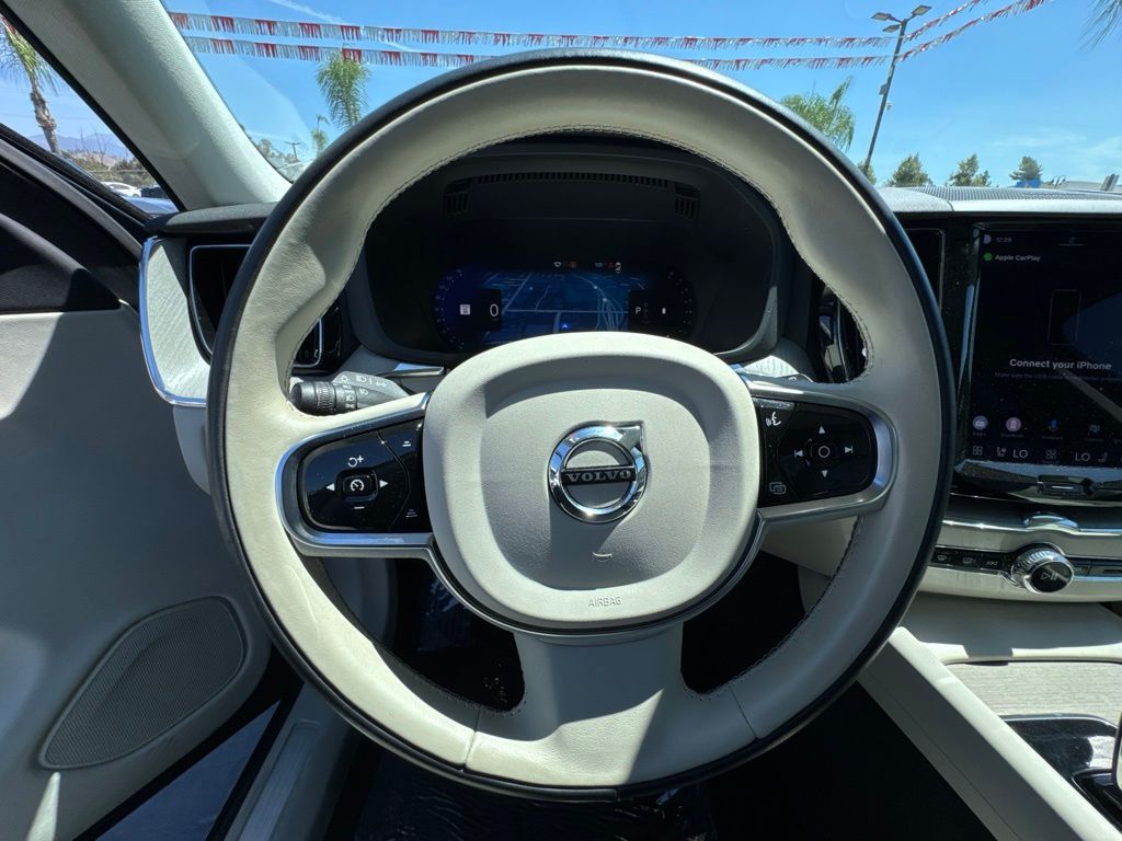 Used 2023 Volvo XC60 SUV