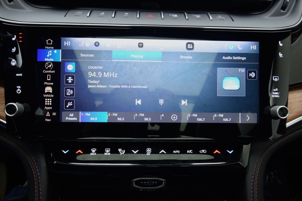 new 2026 Jeep Grand Cherokee car, priced at $58,046