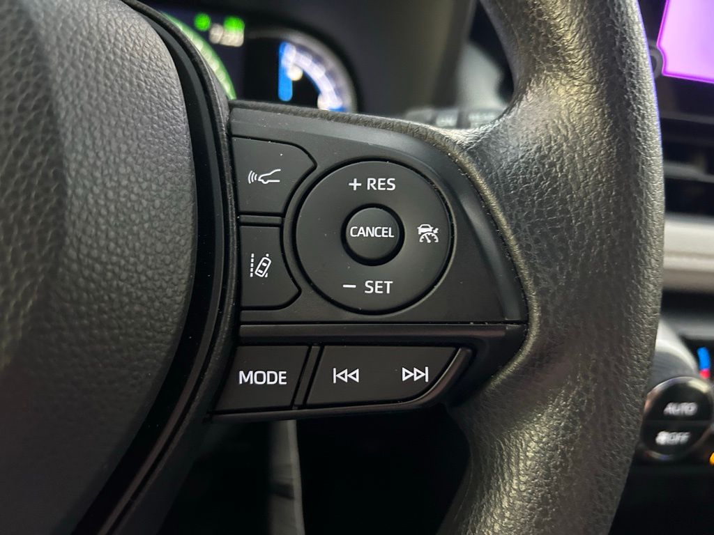 Thumbnail: 2024 Toyota RAV4 - 19