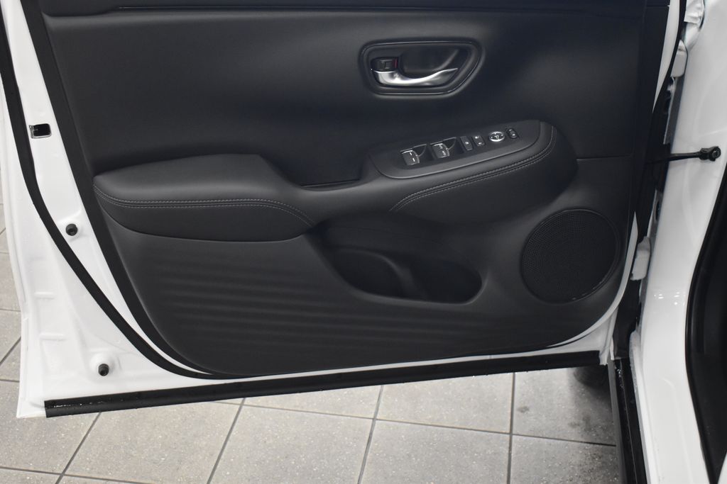 Thumbnail: 2026 Honda HR-V - 8