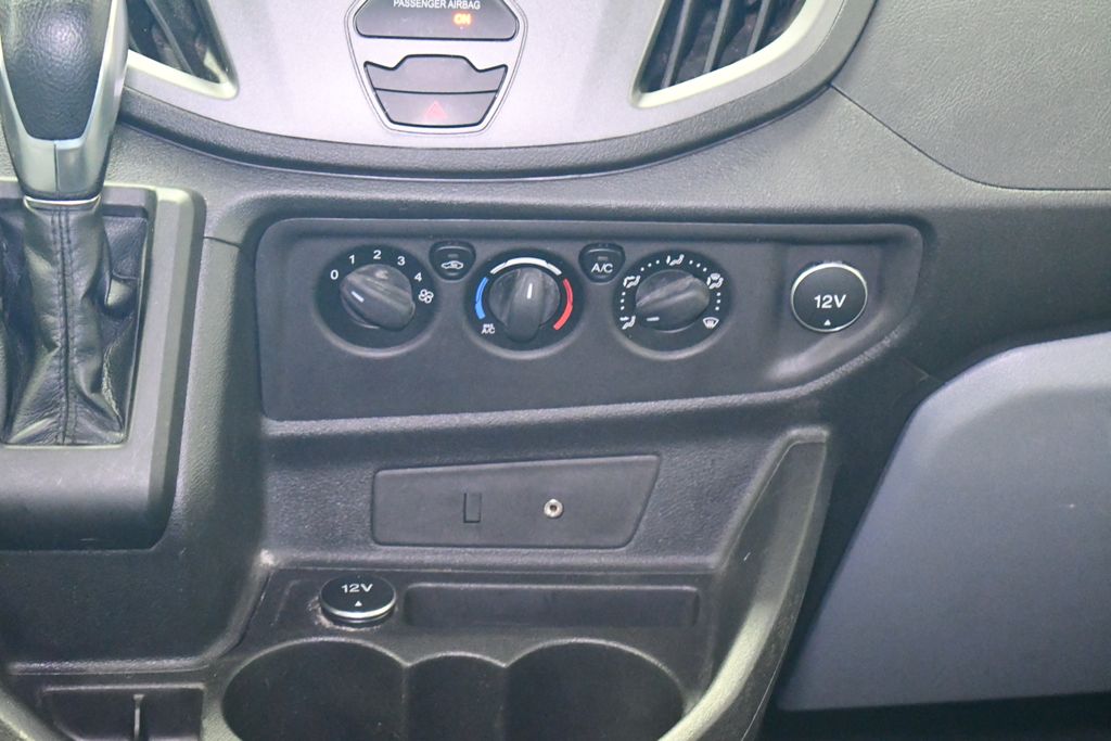 Thumbnail: 2016 Ford Transit Series - 18