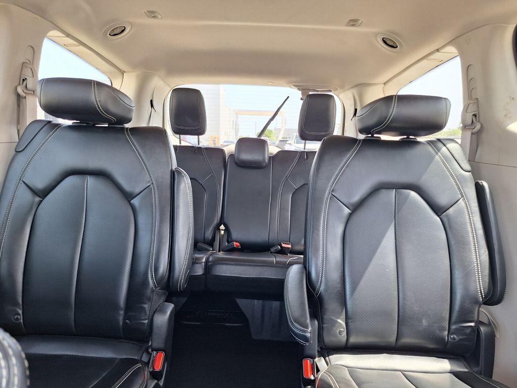 Certified Used 2023 Gray Chrysler Touring L image 22