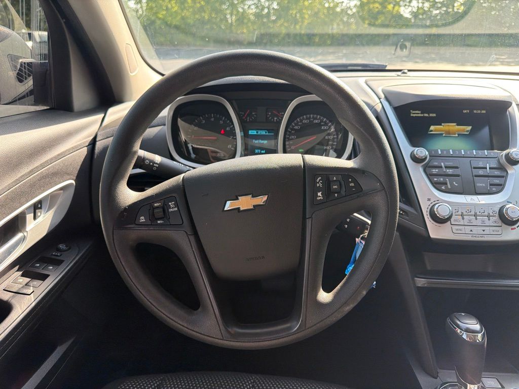 Thumbnail: 2017 Chevrolet Equinox - 12