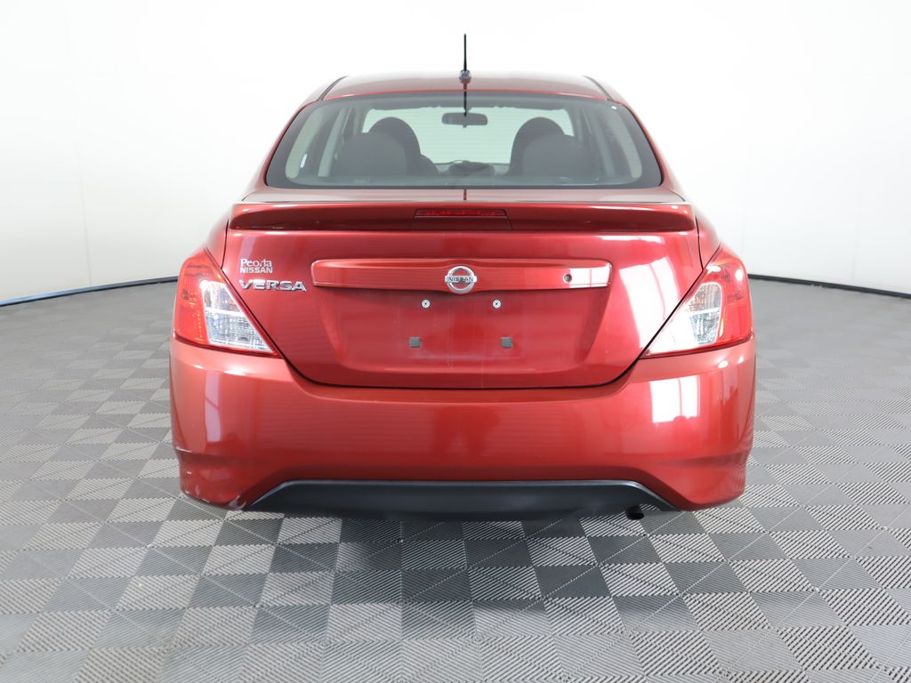 Thumbnail: 2017 Nissan Versa - 6